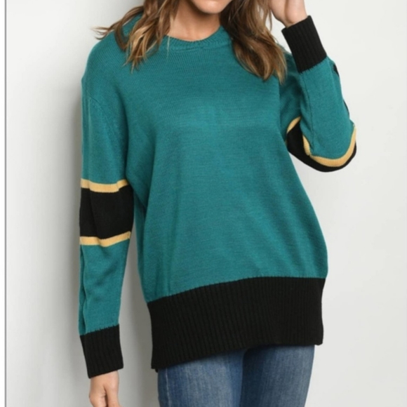 Emerald Two Tone Sweater - Picture 2 of 6